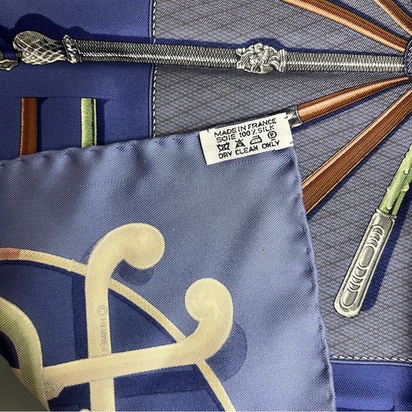 Hermes Carre Scarf 45 Small Cannes et Pommeaux Silk Navy - Picture 7 of 9